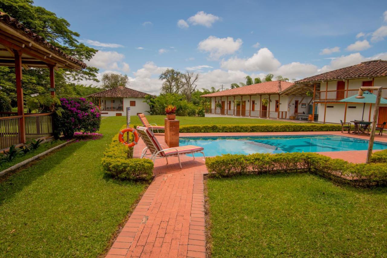 Hacienda El Saman Villa Quimbaya Exterior photo